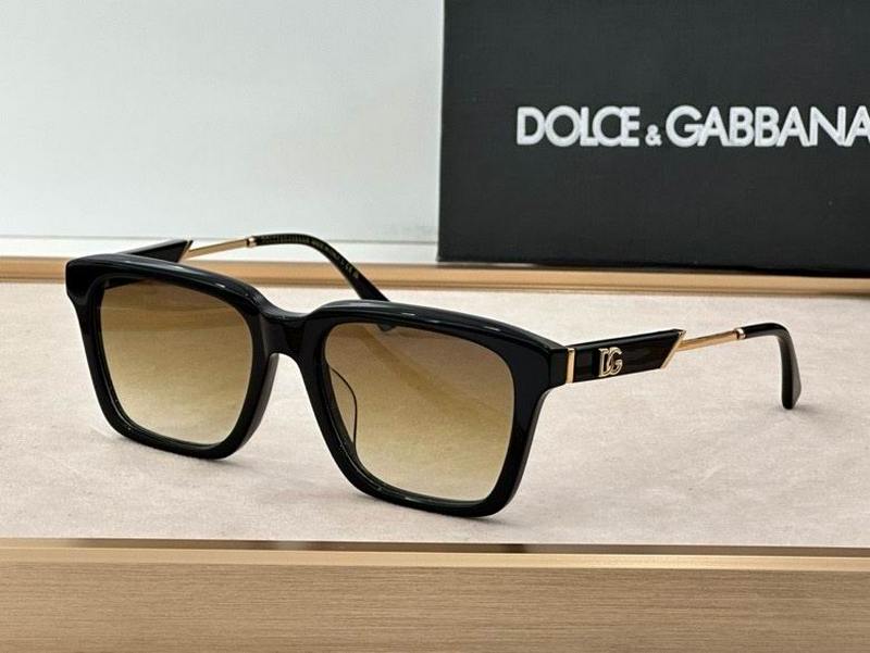 D&G Sunglasses 131